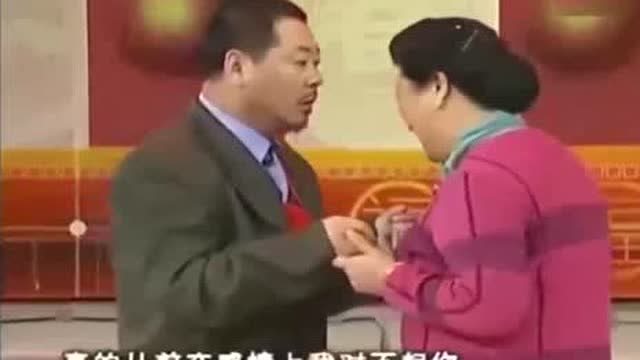 肇绿凝